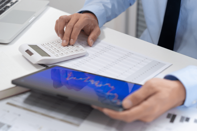 Guide pilotage : réduire risques et coûts en immobilier d'entreprise